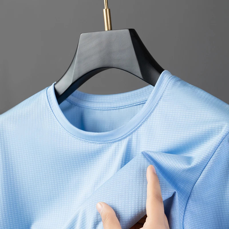 2024 Summer New Men's Solid Color Round Neck Short Sleeved T-shirt Fashion Casual Wrinkle Resistant Comfortable Top