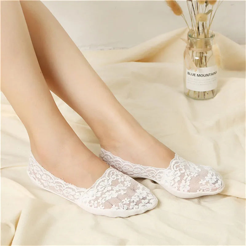 Summer Woman Socks Lace Invisible Short No-Show Boat Socks Low Top Ankle Socks Summer Cotton Transparent White Low Cut Boat Sock