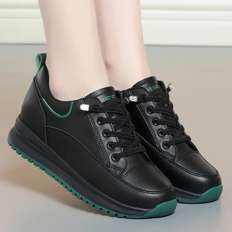 Spring Autumn Fashion Chunky Causal Women Mother Shoes Walking Comfortable Soft Leather Running Non-slip Soft Leather Sneakers
