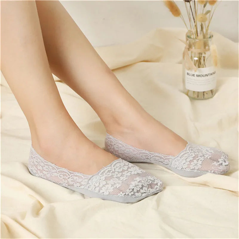 Summer Woman Socks Lace Invisible Short No-Show Boat Socks Low Top Ankle Socks Summer Cotton Transparent White Low Cut Boat Sock