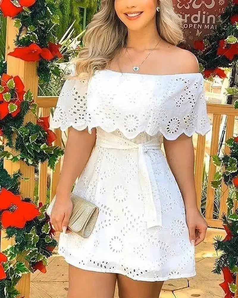Summer Hollow Out White Dress Women 2023 New Fashion Off Shoulder Lace Up Mini Dress Fashion Lace Splicing Holiday Long Dresses