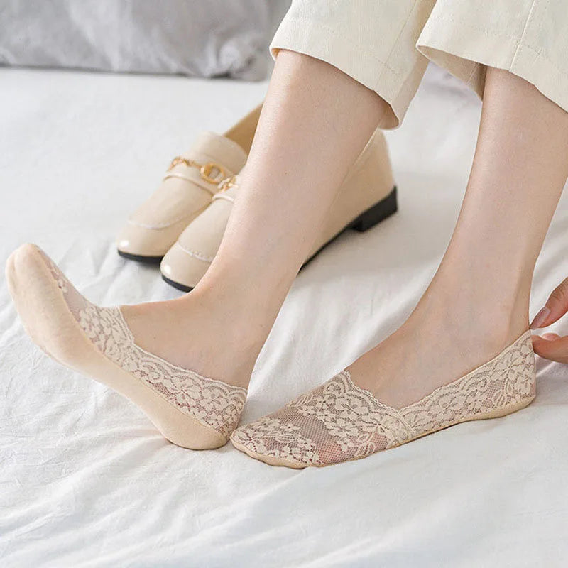 Summer Woman Socks Lace Invisible Short No-Show Boat Socks Low Top Ankle Socks Summer Cotton Transparent White Low Cut Boat Sock