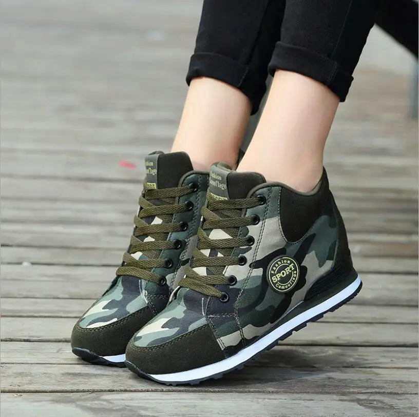 2022 Spring High Top Wedge Platform Sneakers Women Casual Shoes Hidden Heels Ladies Sneakers Camouflage Women Shoes Basket Femme