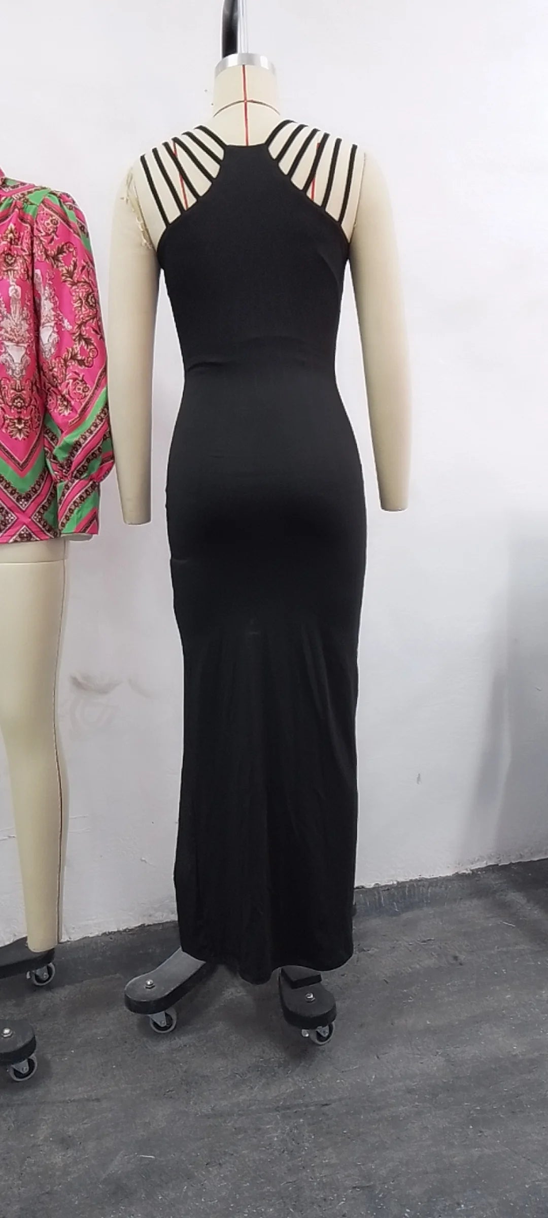 Sexy Women Dresses Rhinestone Decor Elegant Fashion Multi-Strap High Slit O-Neck Sleeveless Maxi Skinny Party Dress 2022 Summer