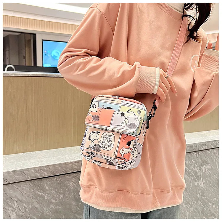 Snoopy Women Canvas Zipper Bag Preppy Style Student Tote Shoulder Messenger Bag Small Canvas Bag Satchel Travel Purse Handbag