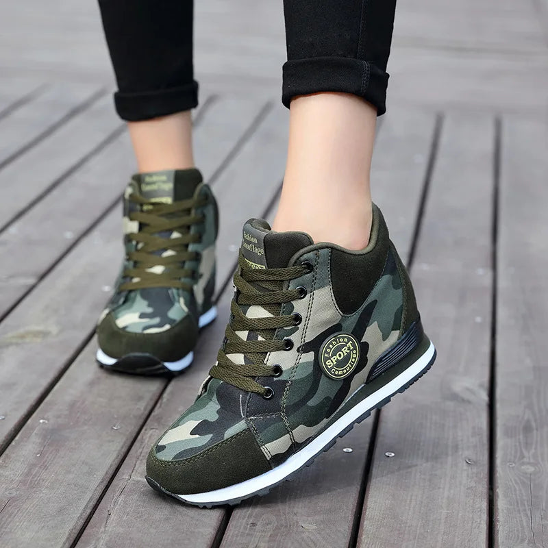 2022 Spring High Top Wedge Platform Sneakers Women Casual Shoes Hidden Heels Ladies Sneakers Camouflage Women Shoes Basket Femme