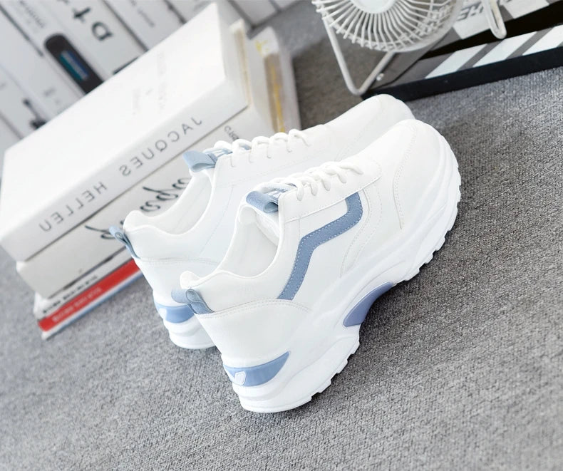 New Fashion Sneakers Women Simple Breathable Walking Mesh Flat Shoes Sneakers Women Gym Vulcanized Shoes White Female Footwear