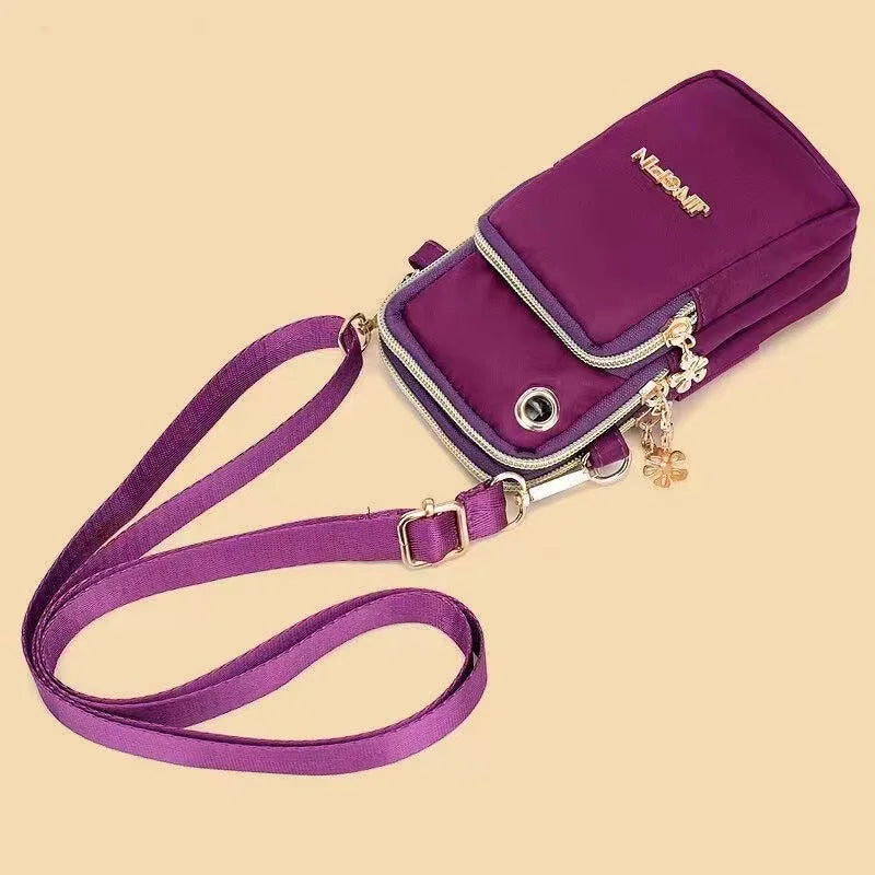 New Fashionable Flow Large Capacity Casual Lightweight Handbag Ladies Fashionable Street One Shoulder Phone Package