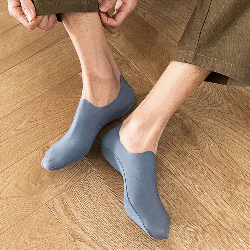 2024 New Summer Invisible Socks For Male Nylon Ice Silk Non-slip Socks No Trace Casual Breathable Sokken Classic Men's Socks