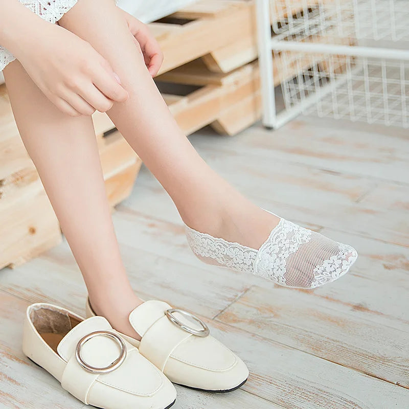Summer Woman Socks Lace Invisible Short No-Show Boat Socks Low Top Ankle Socks Summer Cotton Transparent White Low Cut Boat Sock
