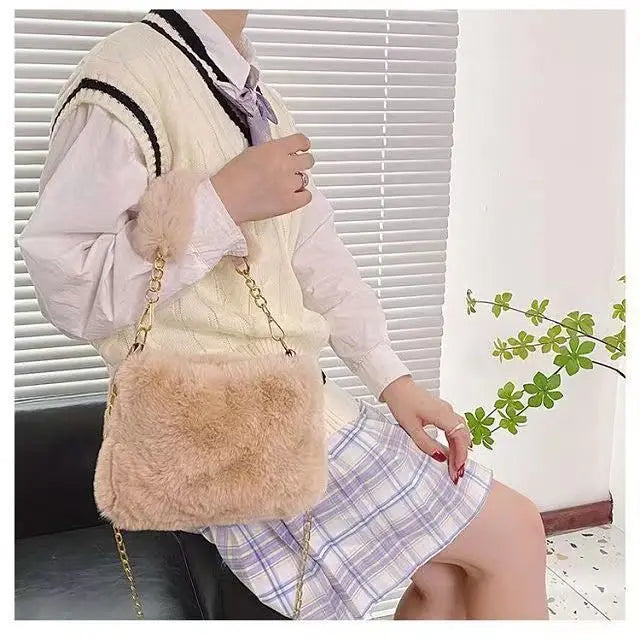 Autumn And Winter Plush Handbag For Woman New Small Chain Crossbody Bag Fashion Small Square Bag Single Shoulder Bag
