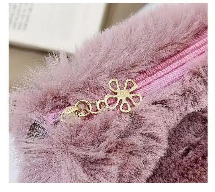 Autumn And Winter Plush Handbag For Woman New Small Chain Crossbody Bag Fashion Small Square Bag Single Shoulder Bag