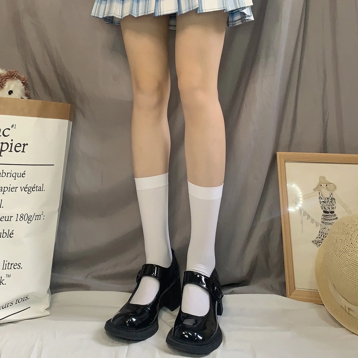 Fashion Woman Socks Cute Black White Velvet Lolita Long Socks Solid Color Knee High Socks Kawaii Cosplay JK Sexy Nylon Stockings