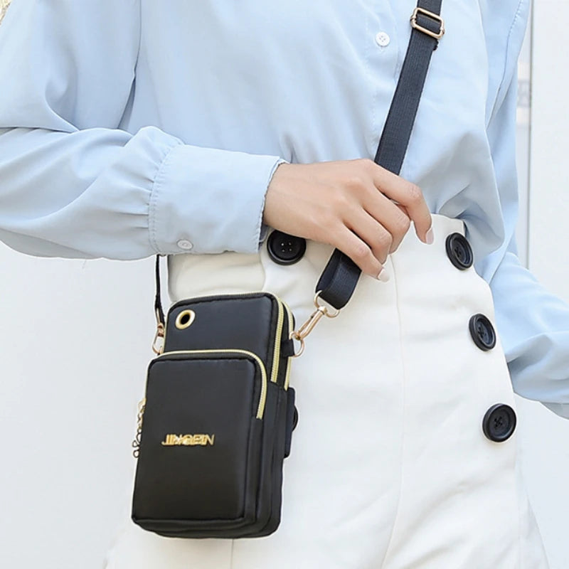 New Fashionable Flow Large Capacity Casual Lightweight Handbag Ladies Fashionable Street One Shoulder Phone Package