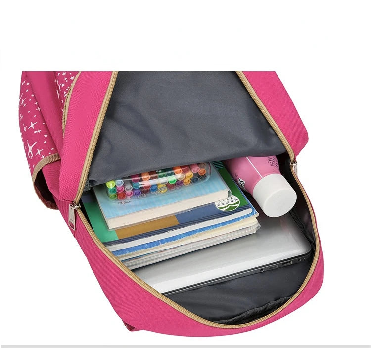 Student Backpack Three Piece Canvas Schoolbag Academic Style High Capacity Backpack for Boys and Girls Junior School Backpack