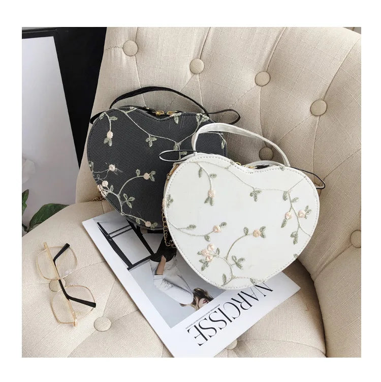 Female Sweet Lace Heart Round Handbags High Quality PU Leather Cross Body Bags for Women Small Fresh Flower Chain Shoulder Bags