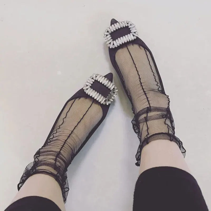 Spring and Summer Retro Lace Floral Mesh Women Socks Thin Middle Tube Transparent Sock Women Breathable Silk Ultrathin Sock New