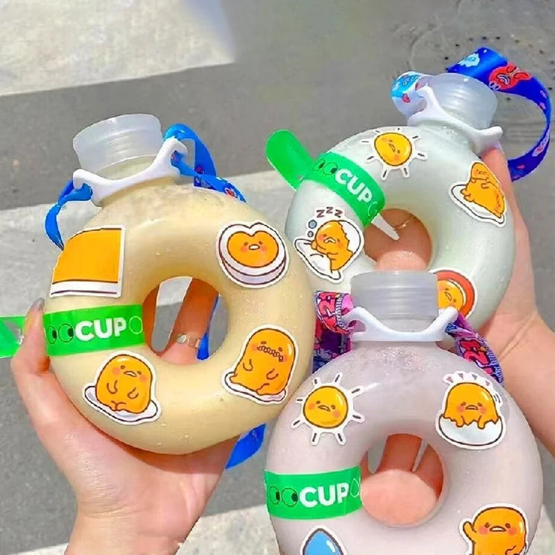 Creative Cute Round Plastic Water Bottle Straw Cup Outdoor Sports Portable Water Cup Girls Anti-fall Summer Drink Cup