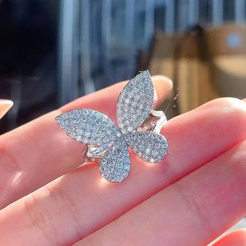 Huitan Bling Bling CZ Butterfly Rings for Women Silver Color Aesthetic Accessories Wedding Party Luxury Trendy Female Jewelry