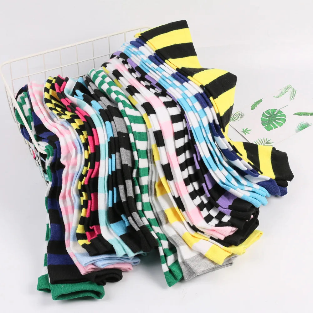 Color Striped Stockings Japanese Over Knee Socks Fashion Women Keep Warm Soks Sexy Slim Long Soks Black White Striped Hosiery