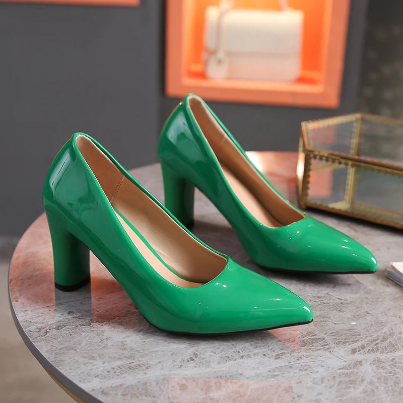 2024 Summer New Outwear Women's Large Heels Pointed Solid Color Light Mouth Versatile Comfortable Single Shoes for Women