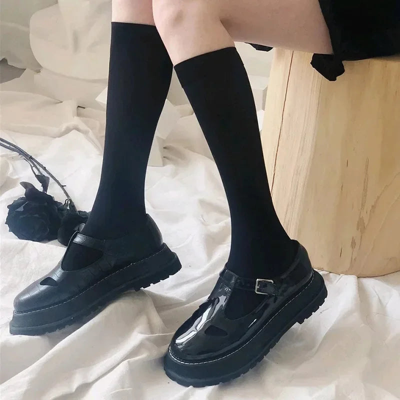 Fashion Woman Socks Cute Black White Velvet Lolita Long Socks Solid Color Knee High Socks Kawaii Cosplay JK Sexy Nylon Stockings