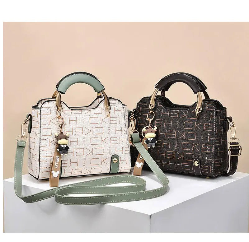 New brand shoulder Bag for 2024 luxury designer handbag women Handbags leather Printed monogram single shoulder straddle bag
