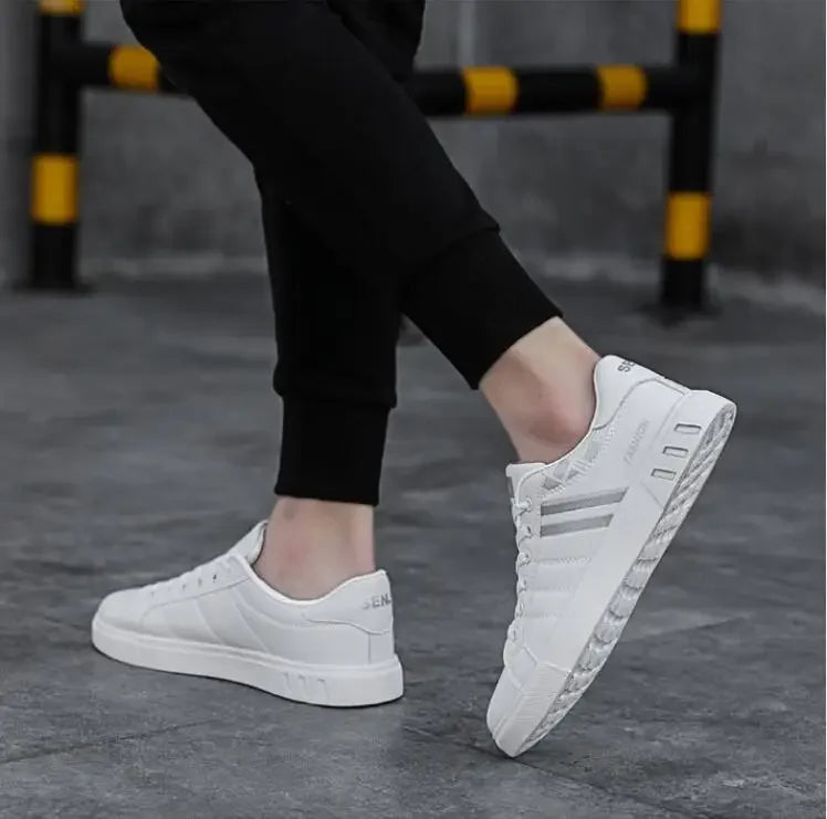 Fashion Sneakers Men Vulcanize Shoes Chunky Flat Comfortable Spring Autumn Platform Mens Shoes Sports Casual White Shoes