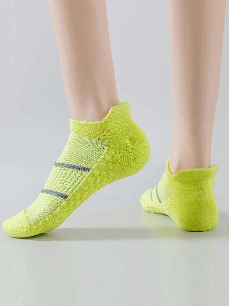 Women Cycling Sports Ankle Socks Cotton Anti Slip Sports Soccer Running Hiking Bicycle Sock Camping Football Basketball Socks