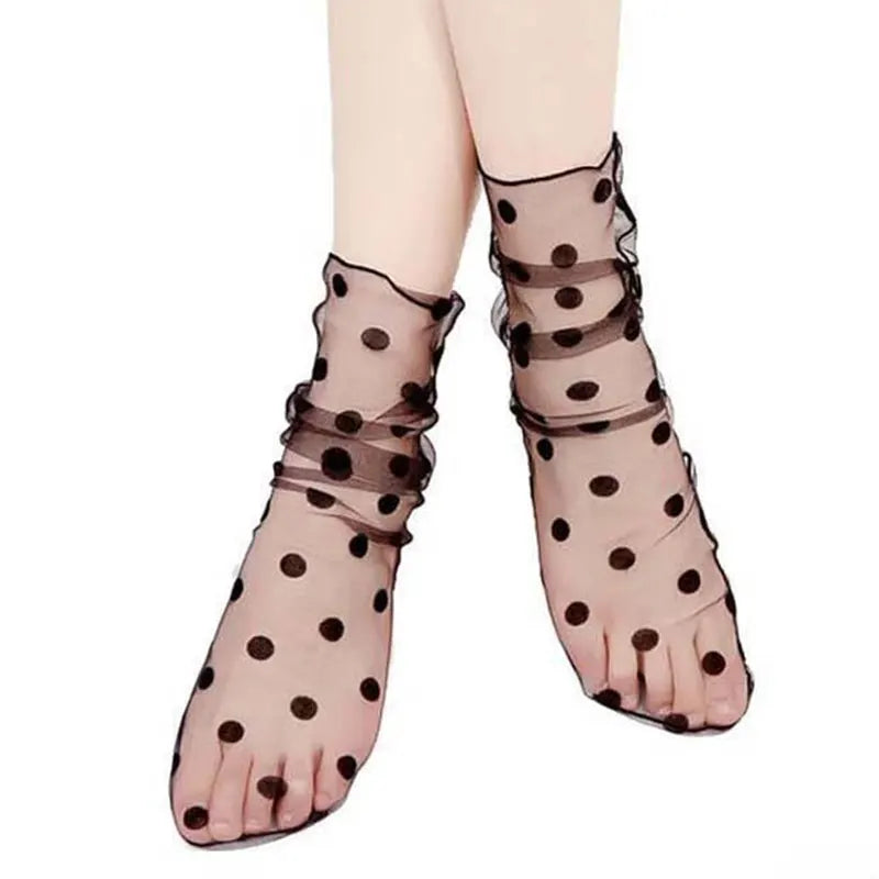 Spring and Summer Retro Lace Floral Mesh Women Socks Thin Middle Tube Transparent Sock Women Breathable Silk Ultrathin Sock New