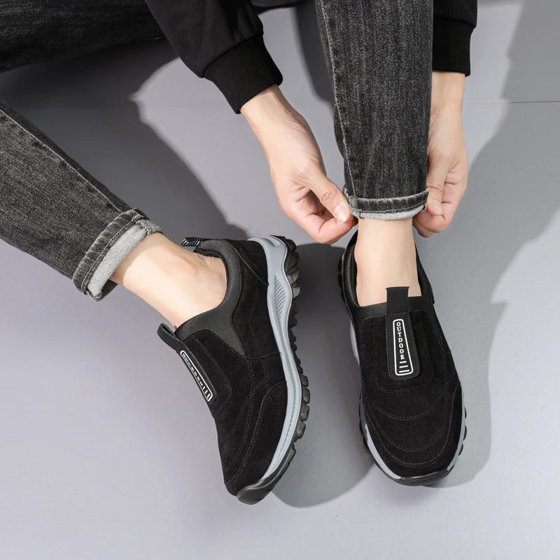High Quality Indestructible Man Shoe Sneakers Breathable Running Shoes Lightweight  Anti-slip Outdoor Men's Sneakers Male Shoes