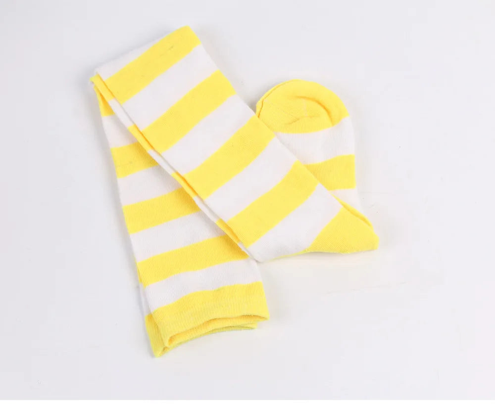 Color Striped Stockings Japanese Over Knee Socks Fashion Women Keep Warm Soks Sexy Slim Long Soks Black White Striped Hosiery