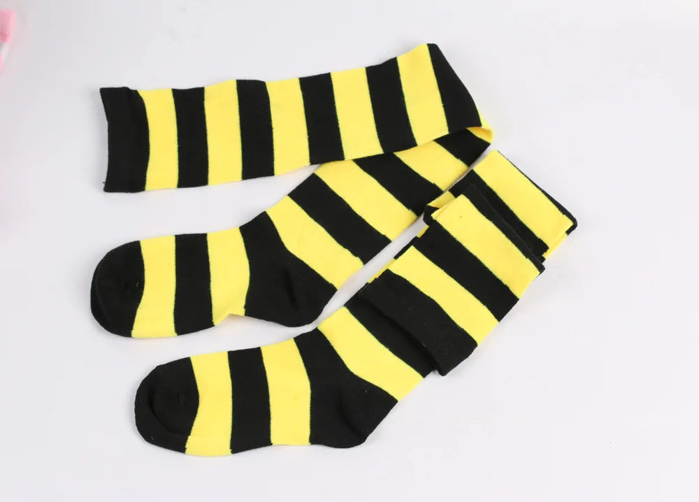 Color Striped Stockings Japanese Over Knee Socks Fashion Women Keep Warm Soks Sexy Slim Long Soks Black White Striped Hosiery