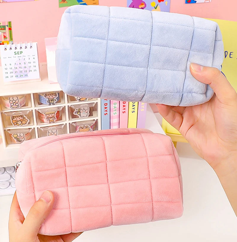Women Zipper Fur Cosmetic Storage Bag Large Solid Makeup Organizer Handbag Stationery Pencil Case Travel Make Up Toiletry Punch