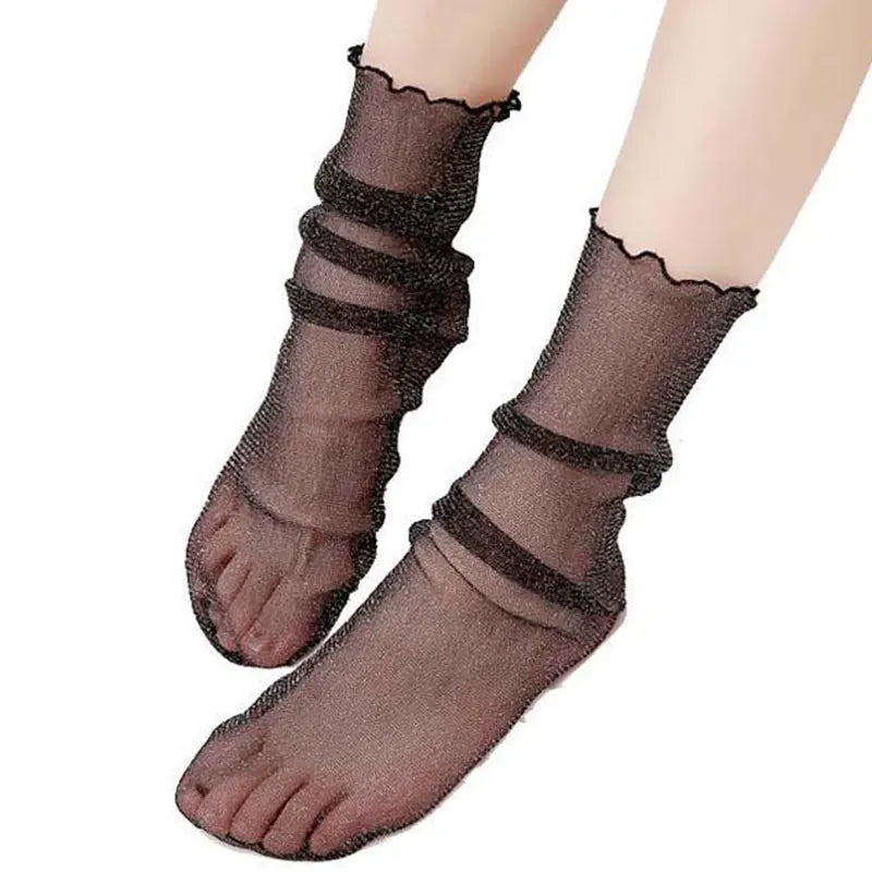 Spring and Summer Retro Lace Floral Mesh Women Socks Thin Middle Tube Transparent Sock Women Breathable Silk Ultrathin Sock New