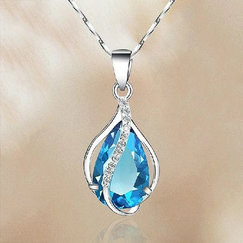 Huitan Gorgeous Cubic Zirconia Pendant Necklace for Women Temperament Elegant Lady's Accessories Wedding Engagement Love Jewelry